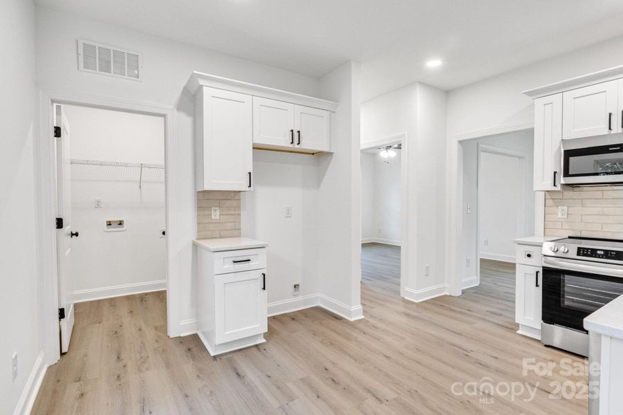 Furnished interior view inside a new home in , Kannapolis (Image 5).