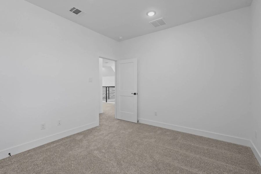 Representative unfurnished interior of a home built from the Rivercrest by Chesmar Homes in Riceland, Marion (Image 72).