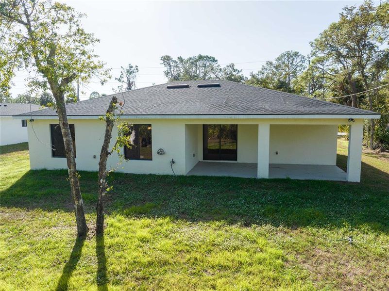 Exterior details and patio area of a home in , Port Charlotte (Image 4). Exterior details and patio area of a home in , Port Charlotte (Image 4).