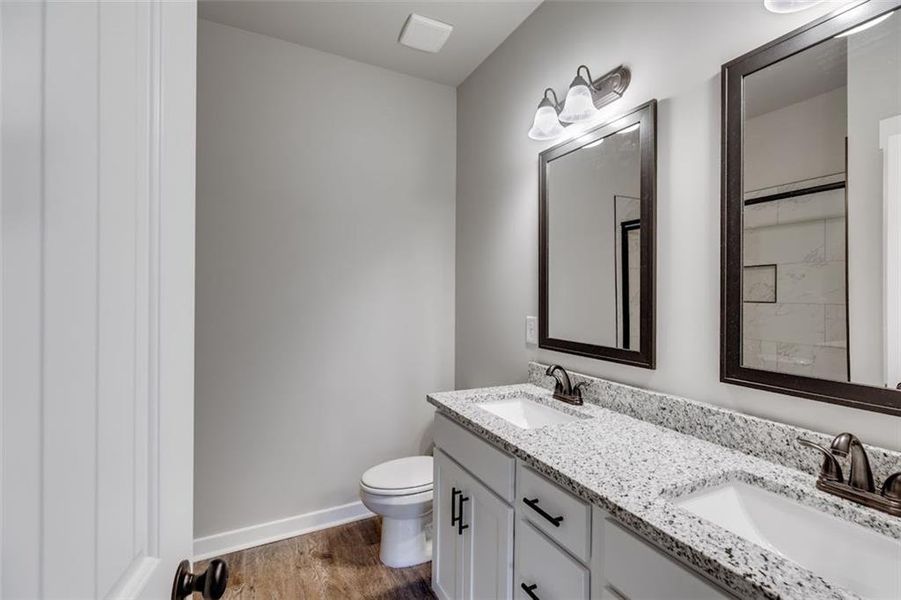 Furnished interior view inside a new home in , Tallapoosa (Image 4).