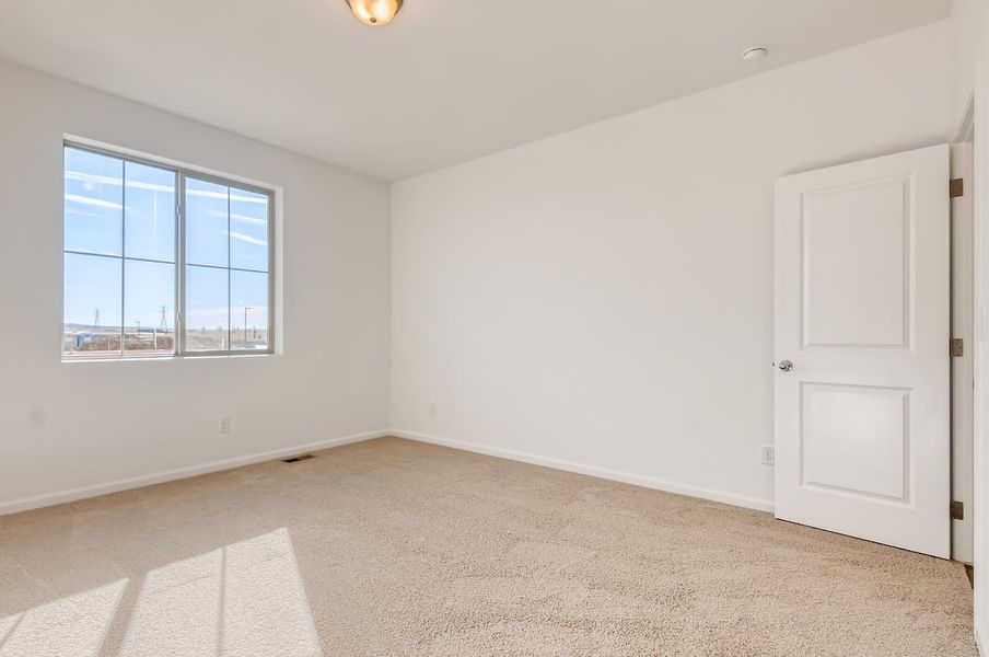 New Home in Strasburg, CO.  - Slide 16