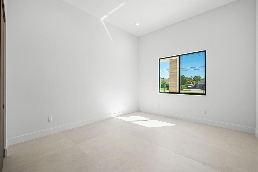 Spacious, unfurnished interior of a new home in , Wellington (Image 22).