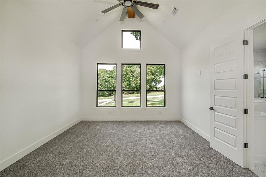 Spacious, unfurnished interior of a new home in , Grand Prairie (Image 21).