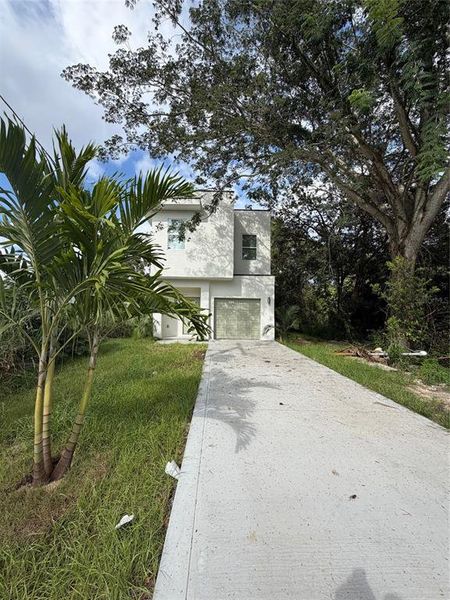 Image 9 of a home in .