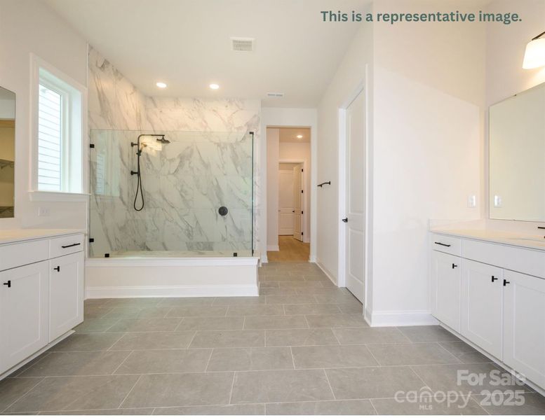 Furnished interior view inside a new home in Encore at Streamside - Tradition Series, Waxhaw (Image 10). Furnished interior view inside a new home in Encore at Streamside - Tradition Series, Waxhaw (Image 10).