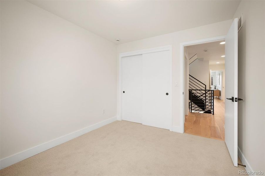 Spacious, unfurnished interior of a new home in , Denver (Image 19).