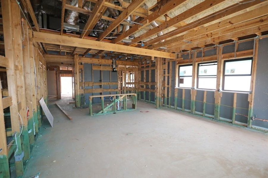 Spacious, unfurnished interior of a new home in Austin Point, Richmond (Image 4).