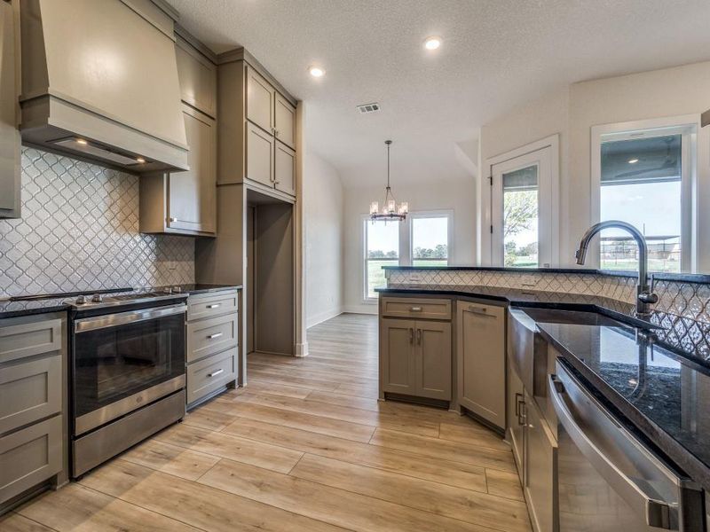 Image 19 of a home in . Image 19 of a home in .