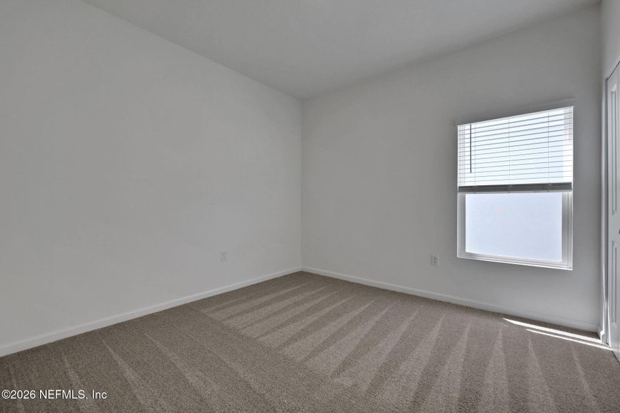 Spacious, unfurnished interior of a new home in Diamond Springs, Jacksonville (Image 34).