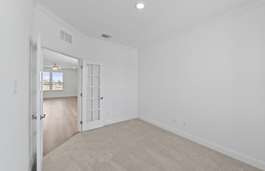 Spacious, unfurnished interior of a new home in Patterson Ranch, Georgetown (Image 31).
