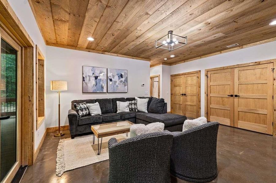 Furnished interior view inside a new home in , McCaysville (Image 8).