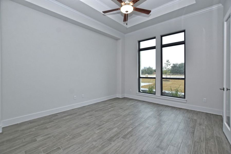 Representative unfurnished interior of a home built from the Avalon by Giddens Homes in Scofield Farms Estates, Georgetown (Image 145).