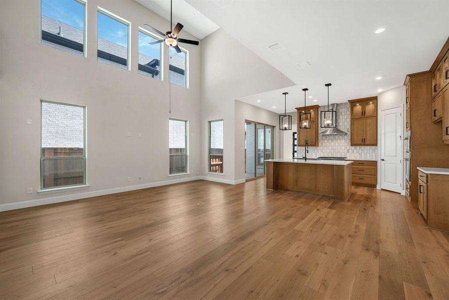 Spacious, unfurnished interior of a new home in Fields Villas - Darling Homes, Frisco (Image 30).