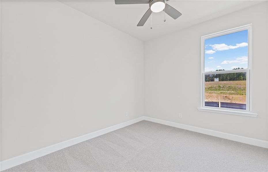 Spacious, unfurnished interior of a new home in Del Webb at Lake Oconee, Greensboro (Image 21).