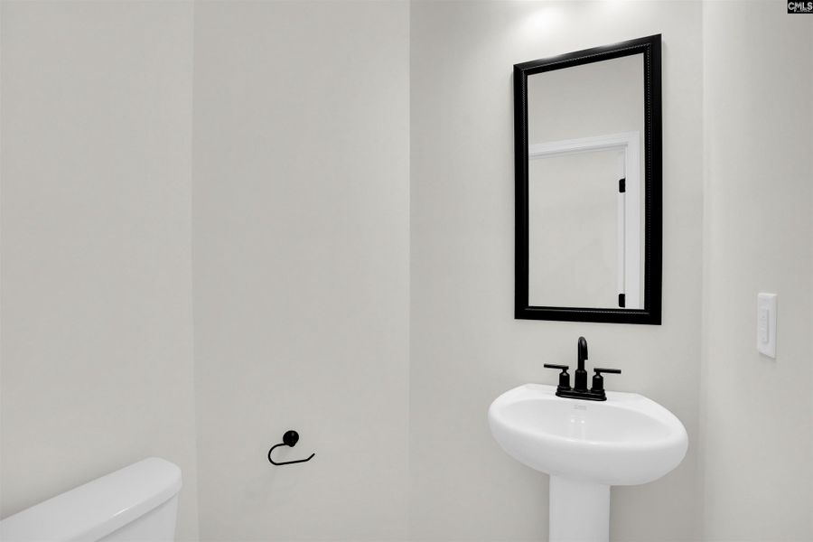 Image 39 of a home in Rolling Hills.