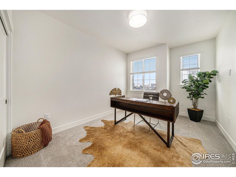 Furnished interior view inside a new home in Eagle Brook Meadows, Loveland (Image 13).