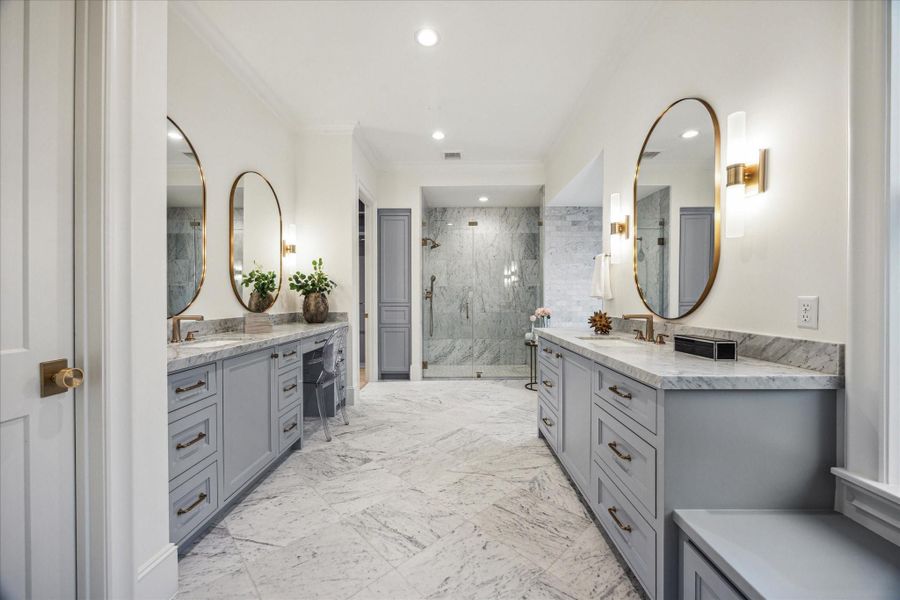 Example of builder's prior work Example of builder's prior work