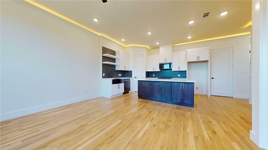 Image 28 of a home in . Image 28 of a home in .