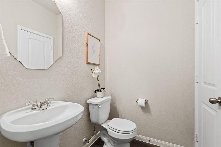 Half Bath, downstairs for your guests.