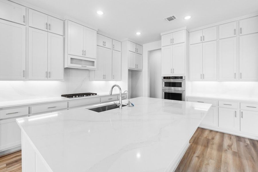 Furnished interior view inside a new home in Leander Estates, Leander (Image 6).