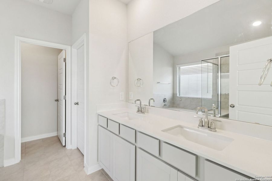 Furnished interior view inside a new home in Legendary Trails - Classic Series, Cibolo (Image 15).