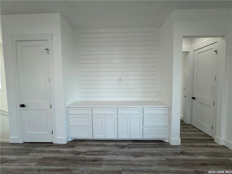 Spacious, unfurnished interior of a new home in , Port Aransas (Image 34).