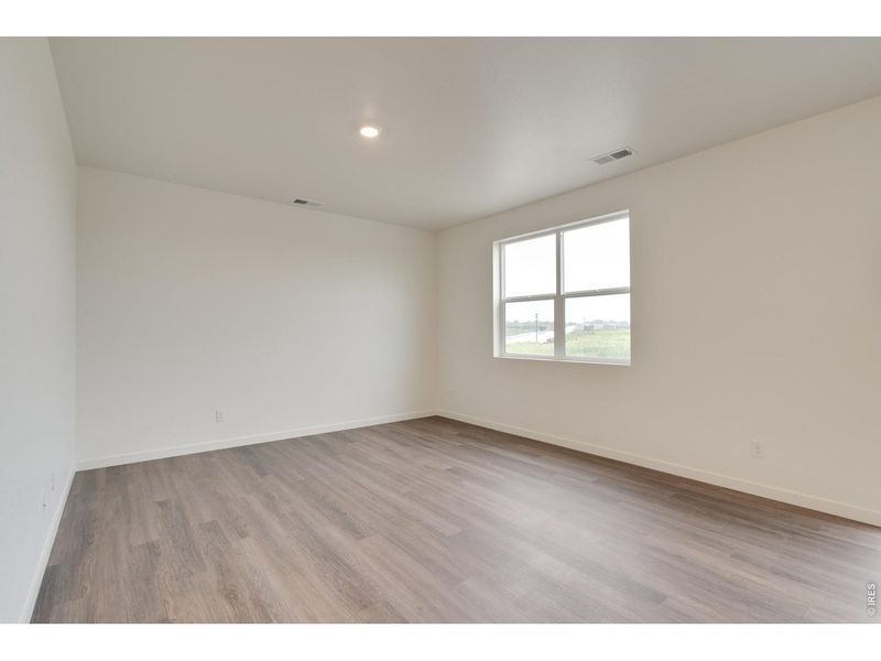 Spacious, unfurnished interior of a new home in Vista Meadows, Fort Lupton (Image 24). Spacious, unfurnished interior of a new home in Vista Meadows, Fort Lupton (Image 24).
