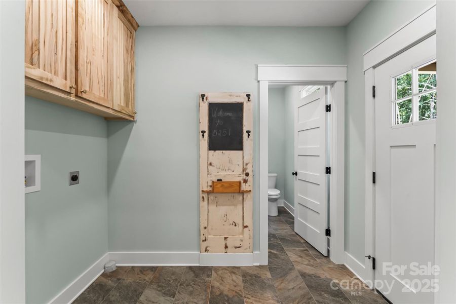 Image 32 of a home in .