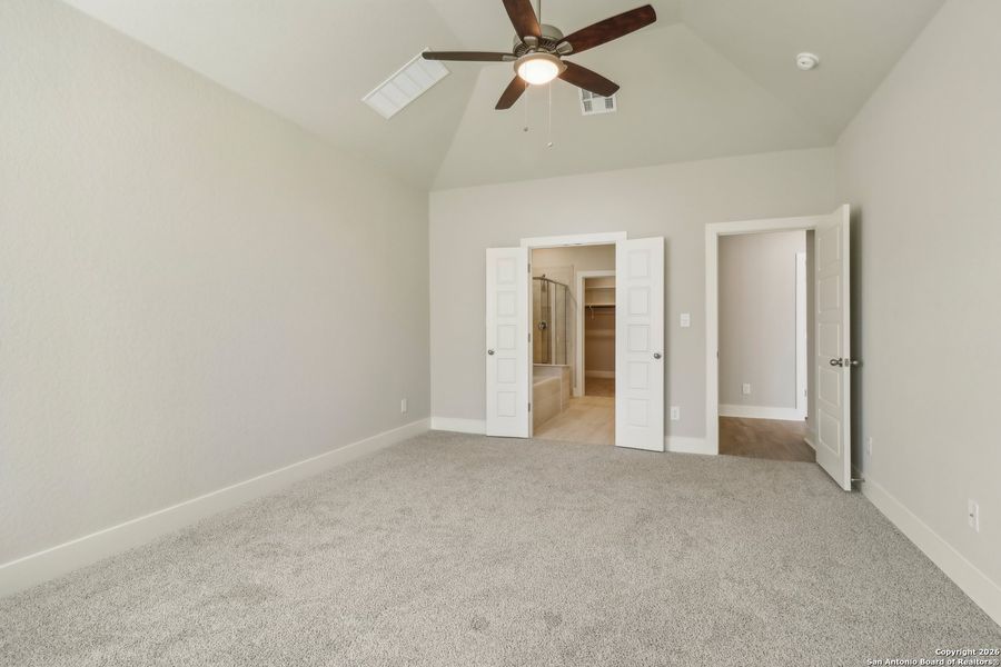 Spacious, unfurnished interior of a new home in Sagebrooke - Classic Series, San Antonio (Image 16).