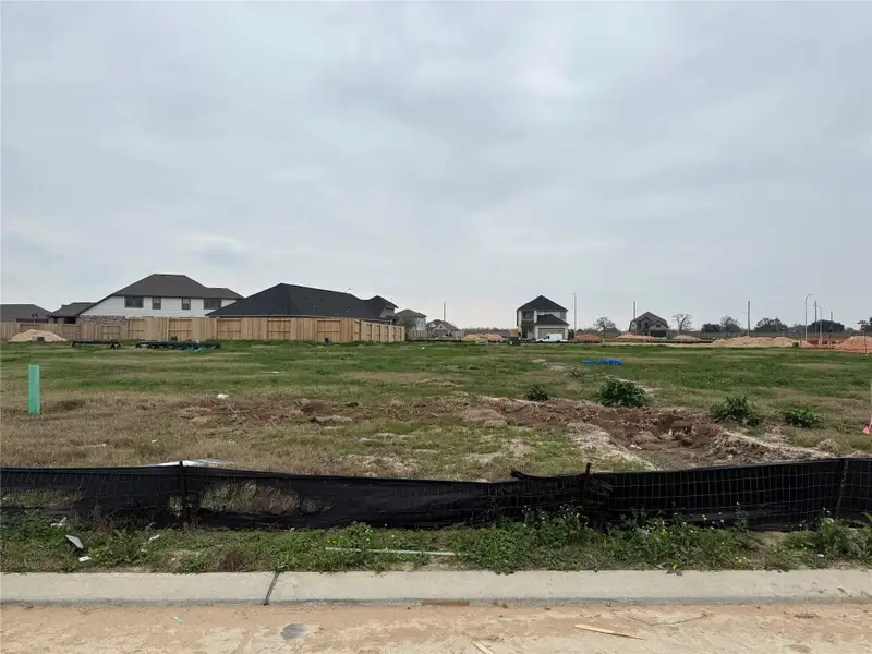 Site preparation for new homesites in Candela, Richmond (Image 3).