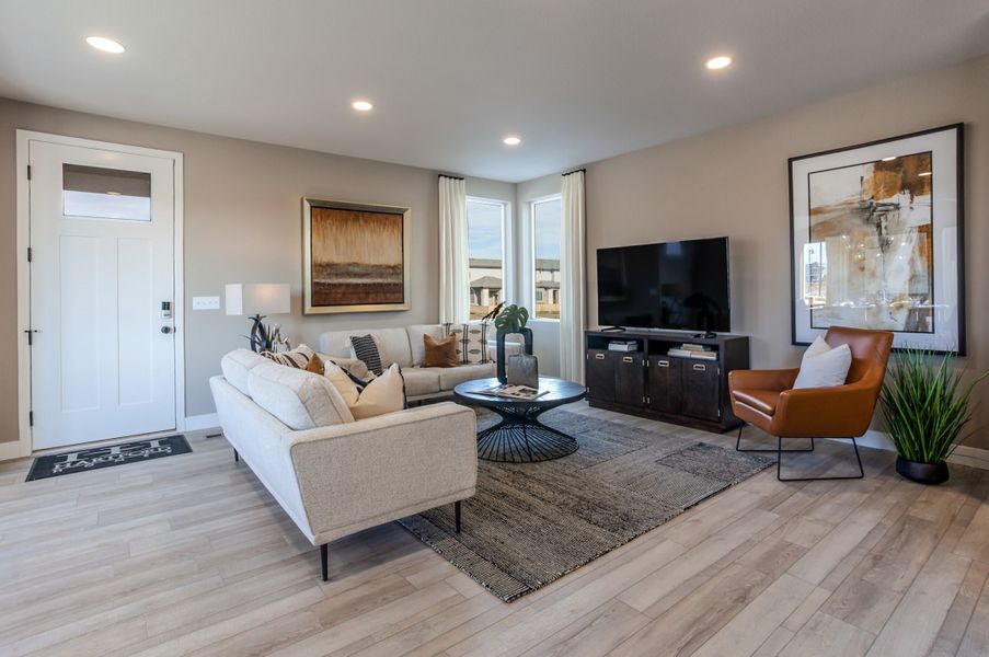 Representative furnished interior of a home built from the Galileo by Hartford Homes in Trailside, Timnath (Image 15).