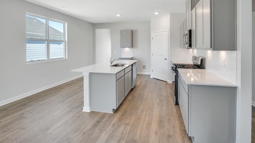 Image 34 representing the DESMOND by D.R. Horton in Nexus South, Gallatin, TN.