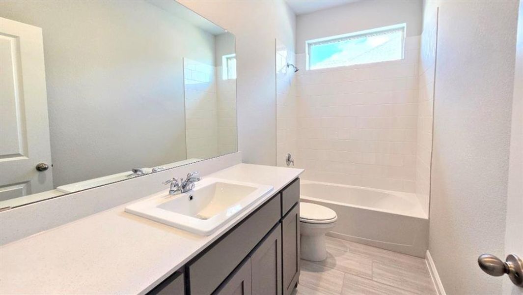 Furnished interior view inside a new home in Vista Point, Grandview (Image 5).