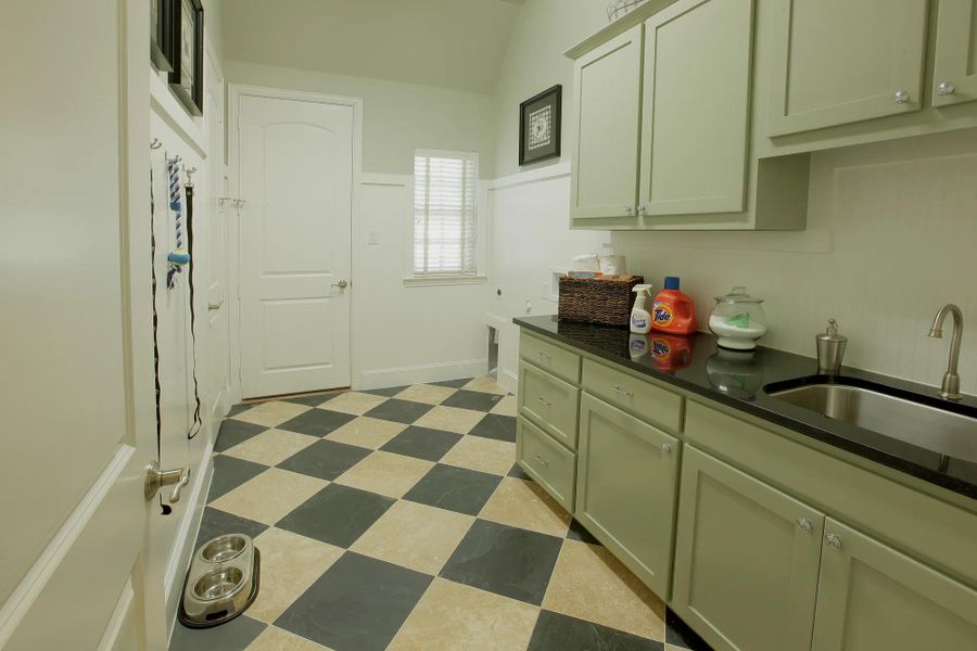 The Julian Laundry Room