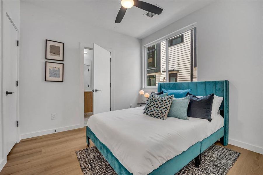 Furnished interior view inside a new home in , Dallas (Image 28).