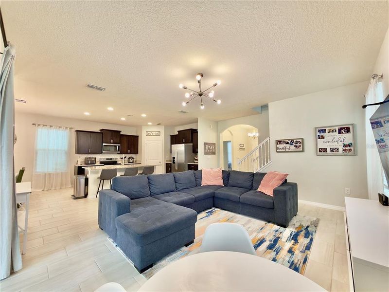 Furnished interior view inside a new home in Waterleigh, Winter Garden (Image 10). Furnished interior view inside a new home in Waterleigh, Winter Garden (Image 10).