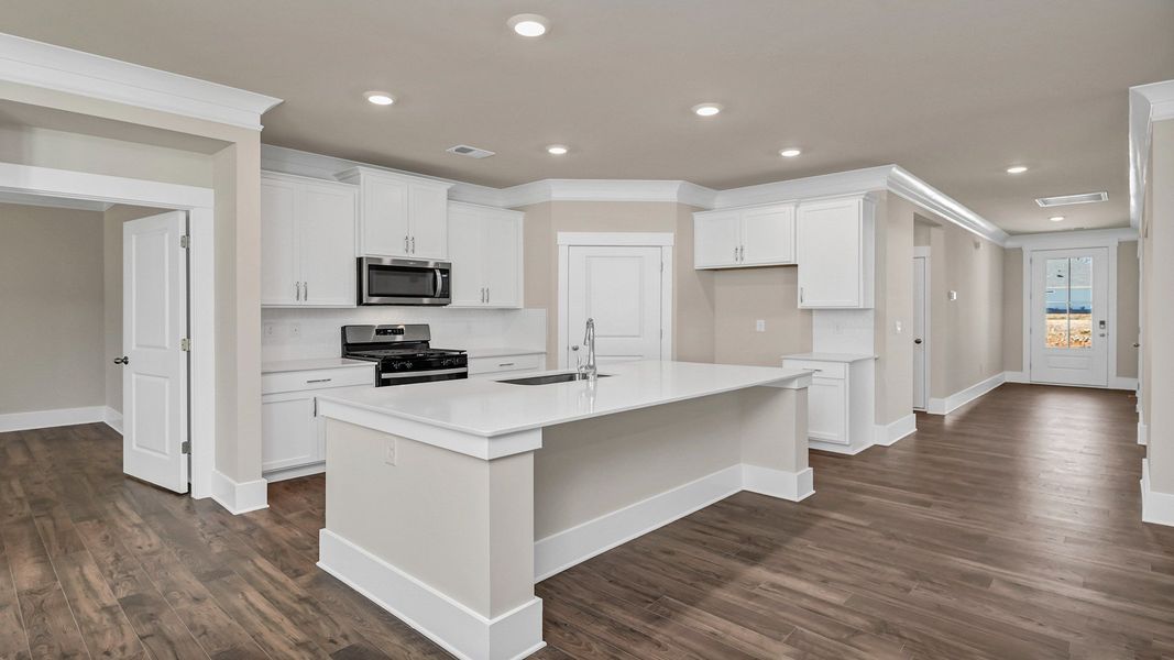 Furnished interior view inside a new home in Cross Creek, Lexington (Image 5).