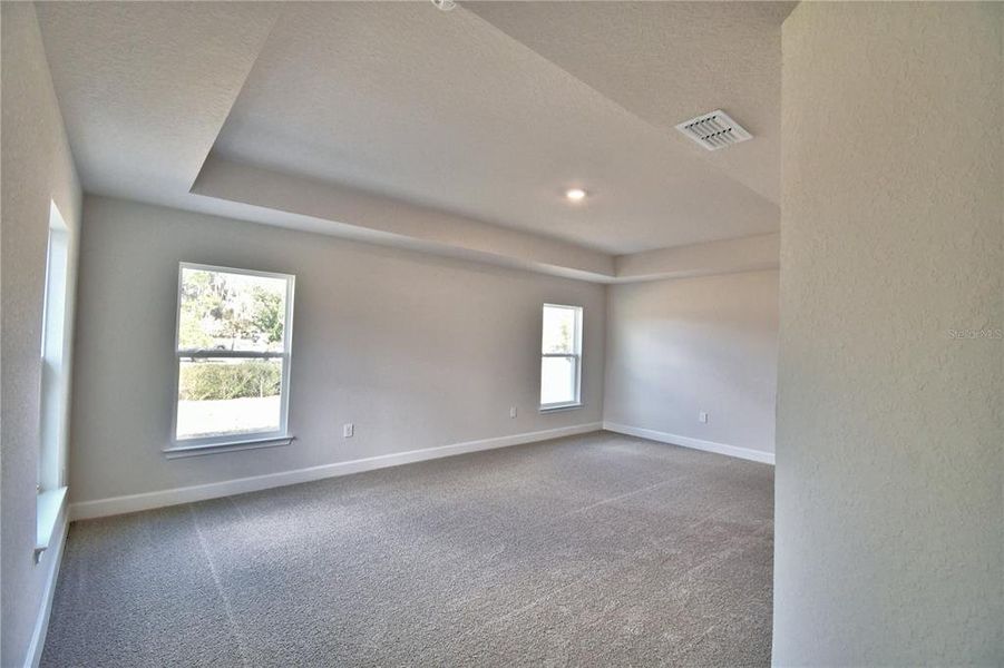 Spacious, unfurnished interior of a new home in Cadence Crossing, Auburndale (Image 23).