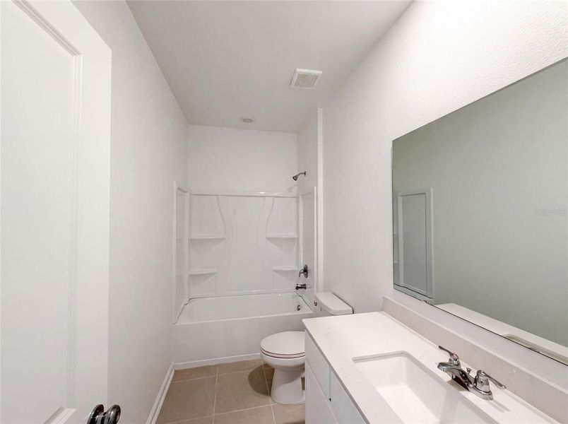 Furnished interior view inside a new home in , Apopka (Image 7).