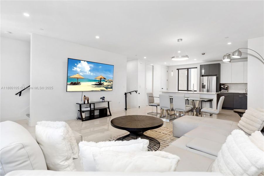 Furnished interior view inside a new home in , Fort Lauderdale (Image 14). Furnished interior view inside a new home in , Fort Lauderdale (Image 14).