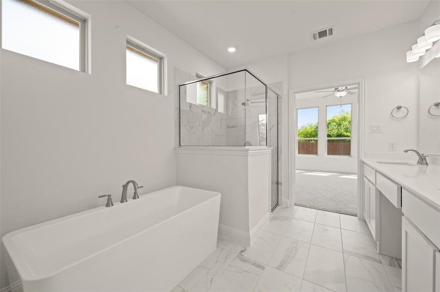 947 Richard Pittman- Primary Suite (5) 947 Richard Pittman- Primary Suite (5)