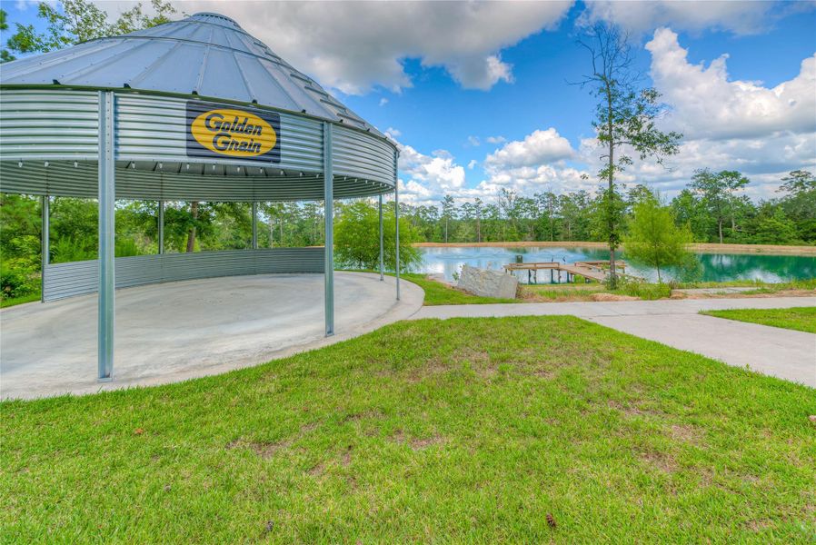 Gazebo (Building B) Gazebo (Building B)