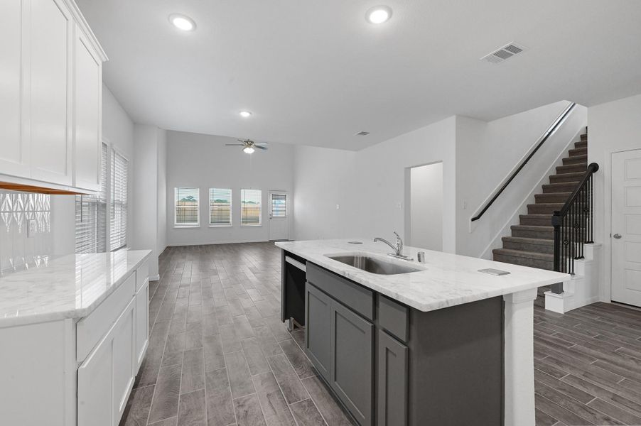 Furnished interior view inside a new home in Lago Mar, Texas City (Image 9). Furnished interior view inside a new home in Lago Mar, Texas City (Image 9).