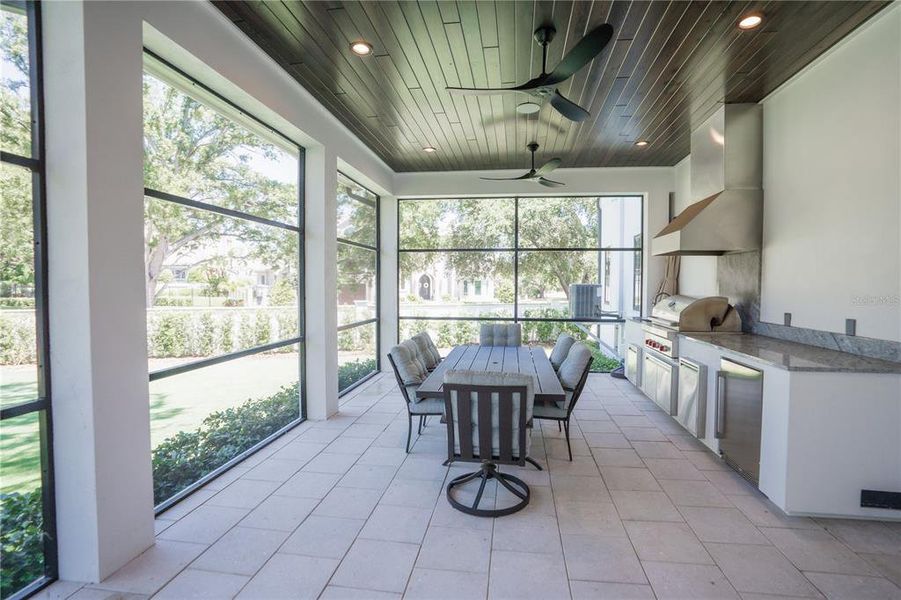 Exterior details and patio area of a home in , Tampa (Image 28).