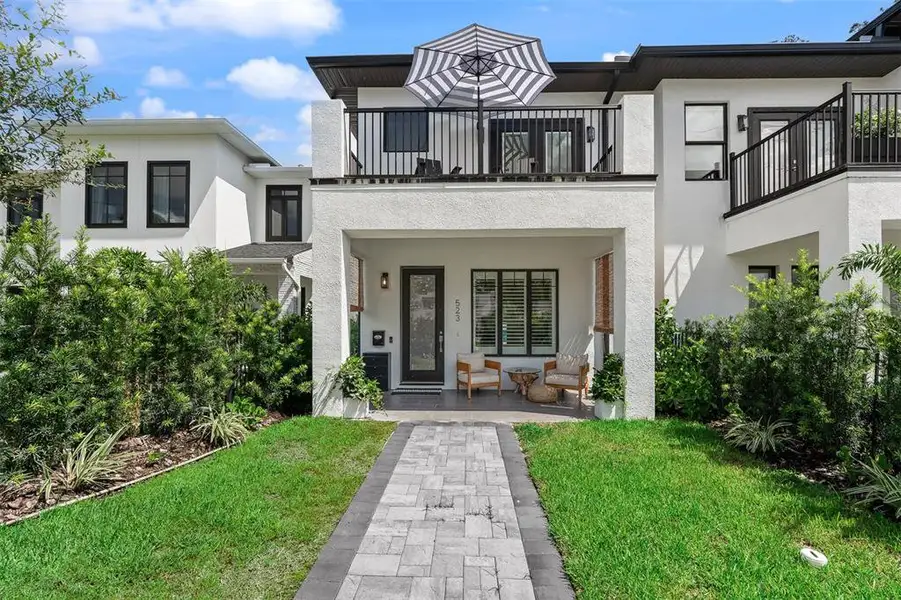 Exterior details and patio area of a home in , Orlando (Image 20). Exterior details and patio area of a home in , Orlando (Image 20).
