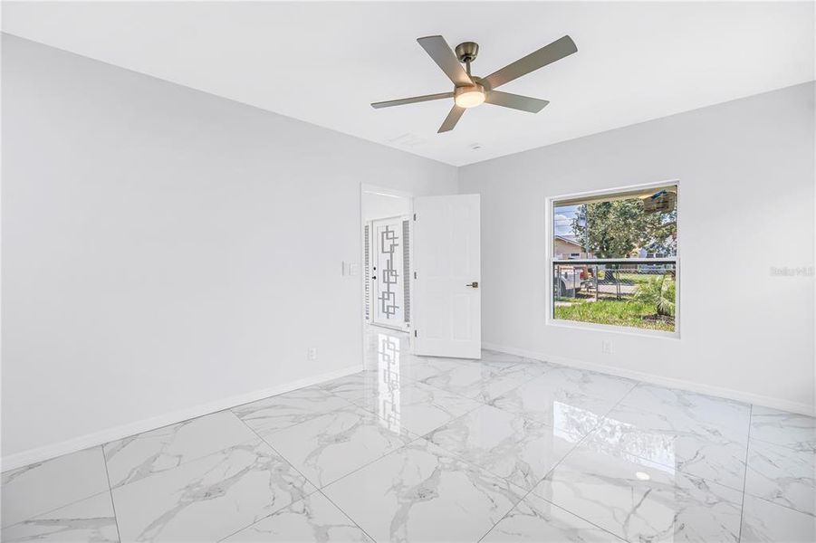 Spacious, unfurnished interior of a new home in , St. Petersburg (Image 35).