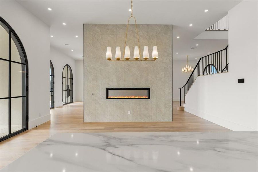 Spacious, unfurnished interior of a new home in Fleming Pointe, Fort Worth (Image 20).