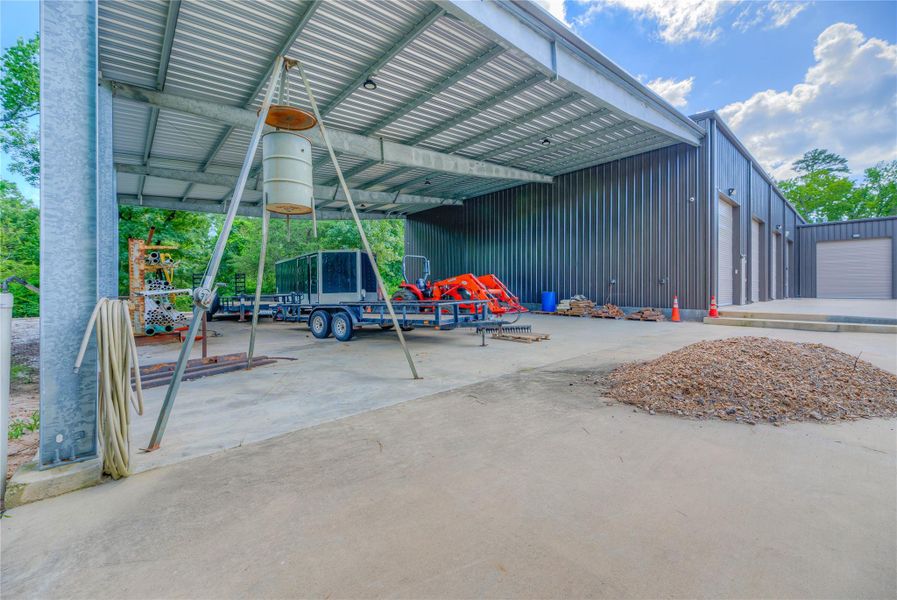 Attached carport to building A Attached carport to building A