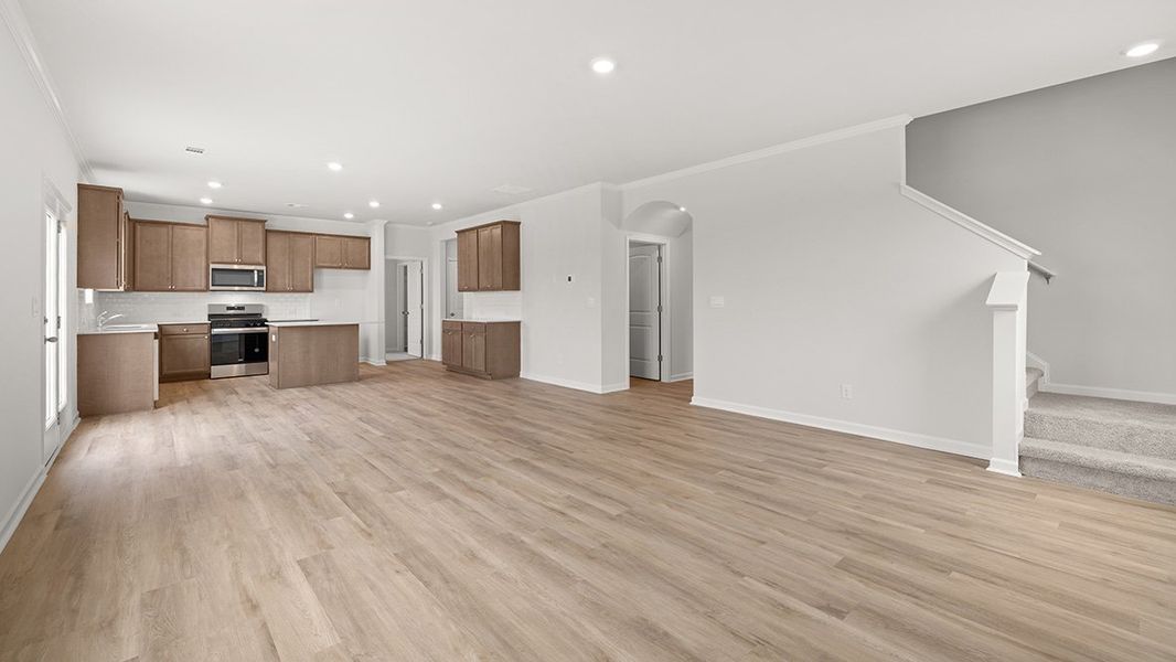 Representative unfurnished interior of a home built from the Mansfield by D.R. Horton in Hamptons at Riverwood South, Dallas (Image 15). Representative unfurnished interior of a home built from the Mansfield by D.R. Horton in Hamptons at Riverwood South, Dallas (Image 15).