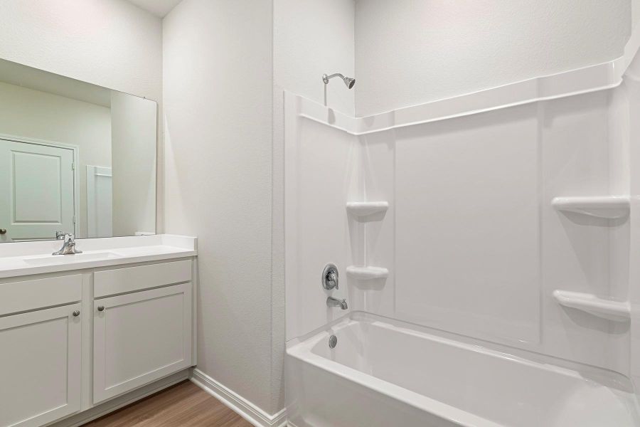 Furnished interior view inside a new home in Freeman Ranch, Katy (Image 5).